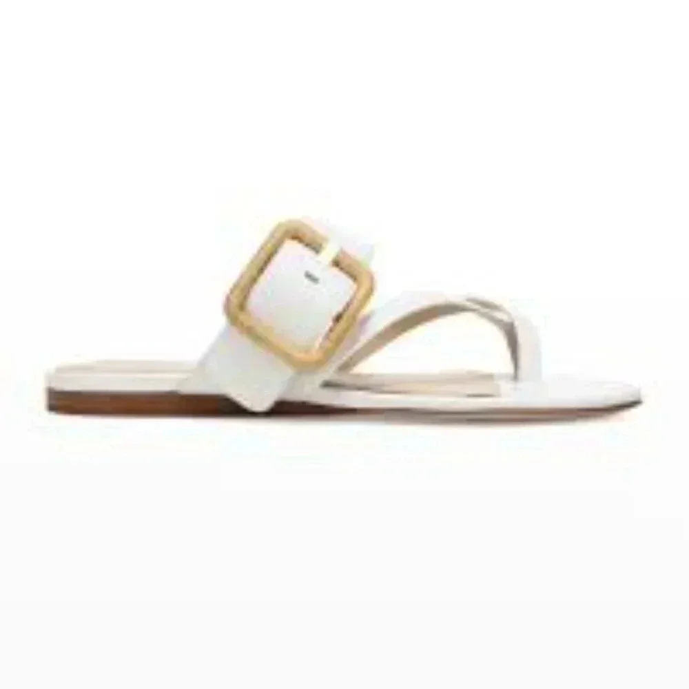 GUC- Veronica Beard Salva White Leather Buckle Flat Sandal Size 5 *defect* women